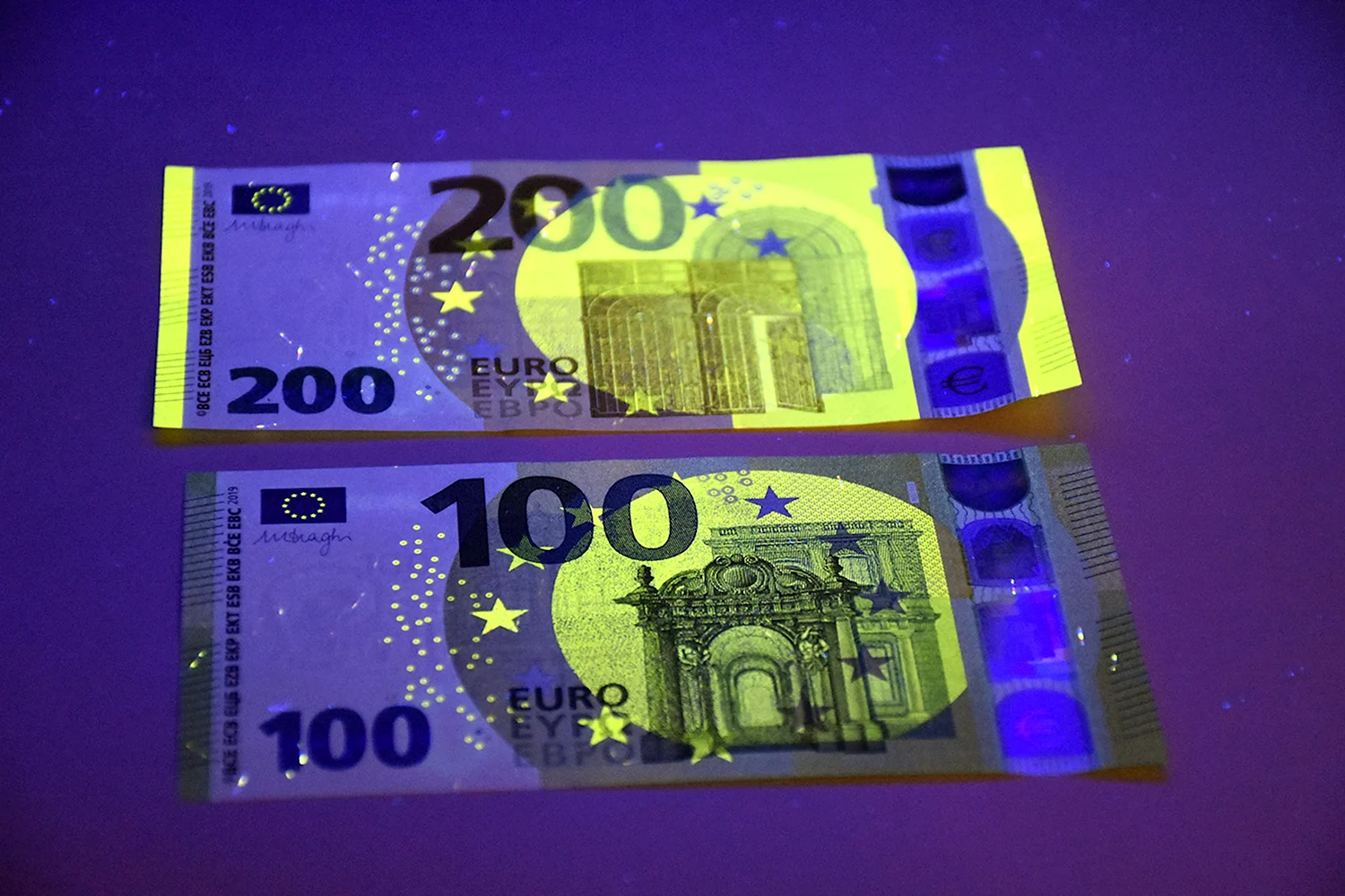 200 Euro Note