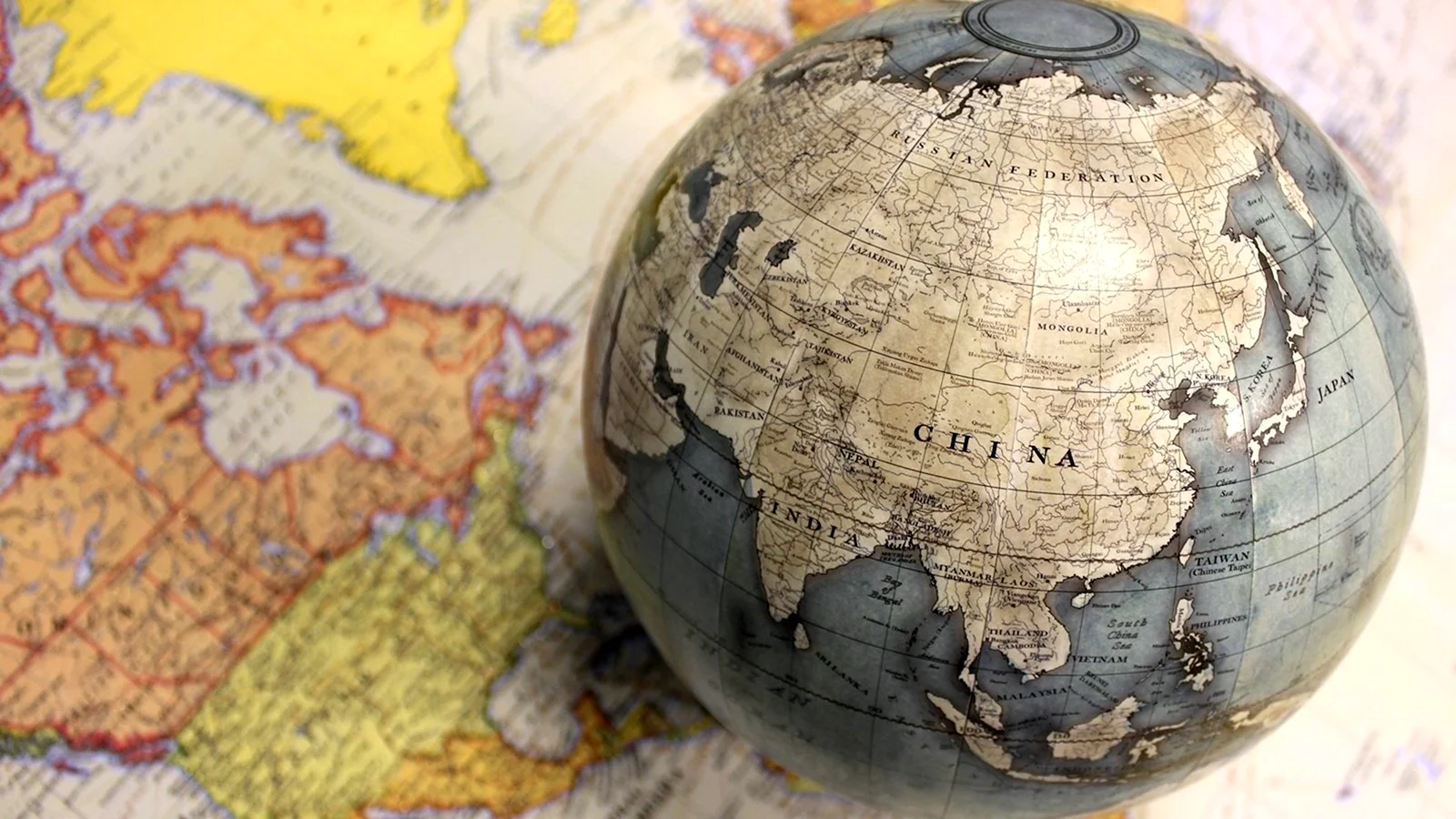 Глобус карта мира