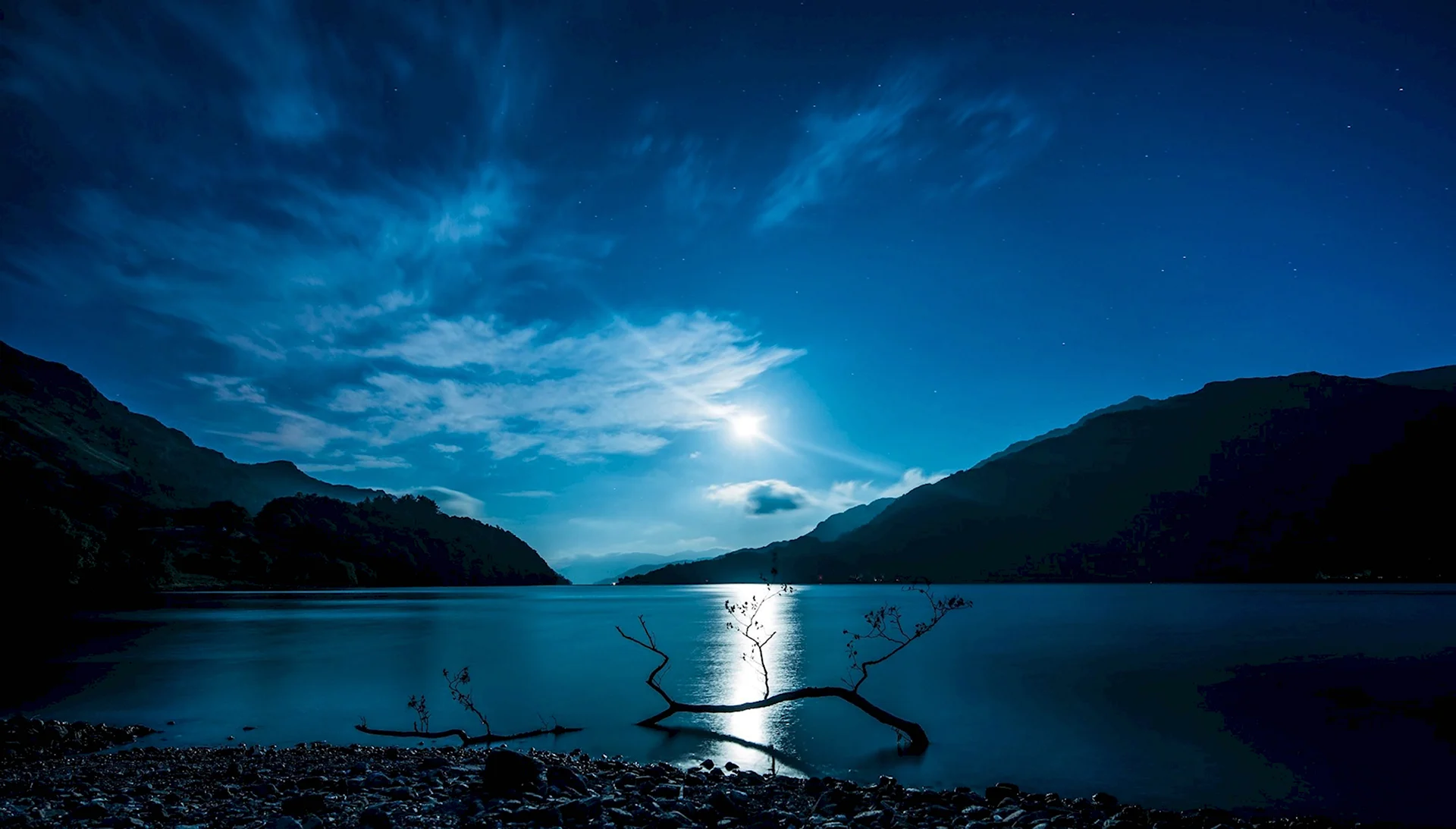 Лунный свет над Фирвальдштетским озером